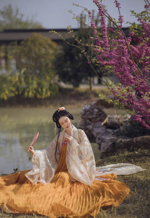 hanfugallery: Chinese hanfu by 扶卮- ​​​​