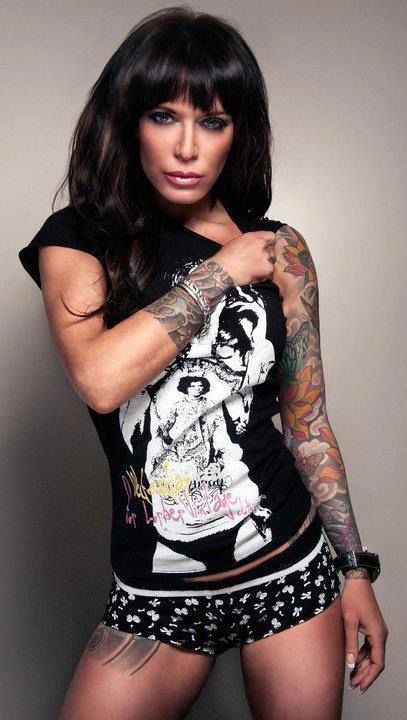 Women with tatoos