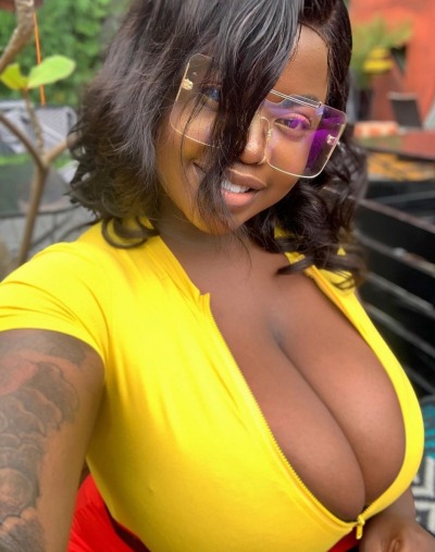 Porn Pics fletchertrowan:queens-goddesses-vixxxens-deact:Voluptuous