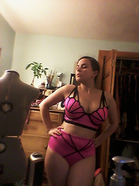 scribblersscabs: Finished the new swimsuit! This one was definitely a trial run, since I haven&rsquo