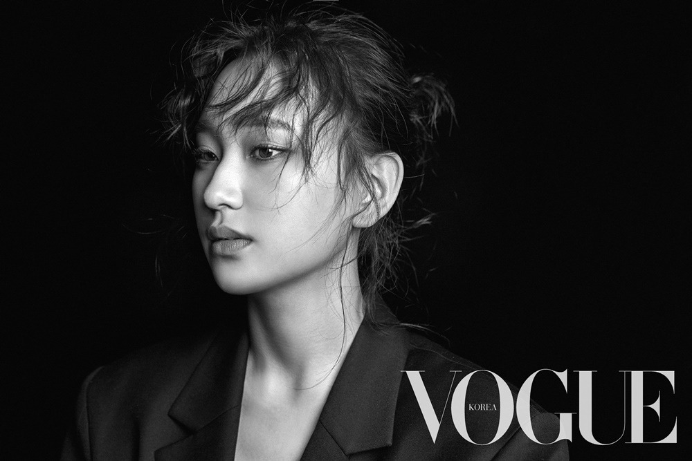 Ryu Hye Young Vogue Magazine March Issue 16 Korean Photoshoots