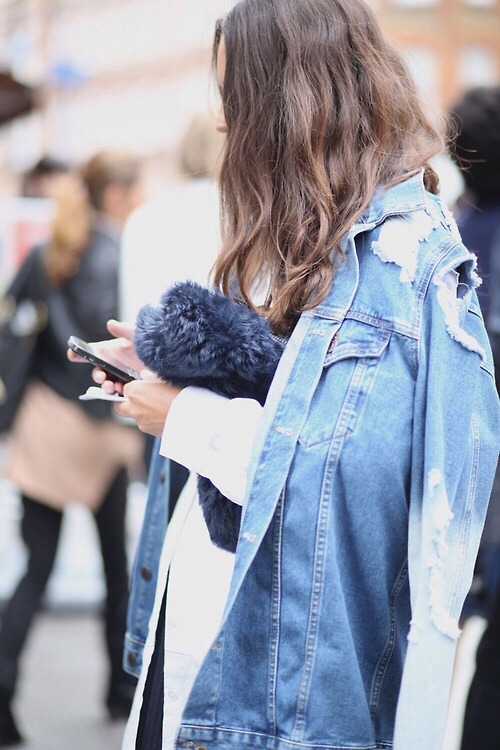 naimabarcelona:  Details 