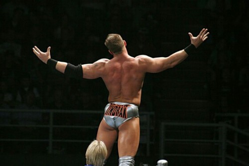 He didn’t amount to much in WWE but Mark Jindrak was literally one hot piece of ass!Follow for