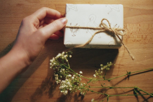 convexly:  packing birthday gifts ♥ by worteinbildern on Flickr.