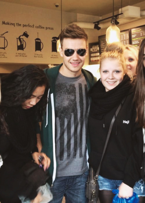 its a SNAKE HABITAT TURN AROUND