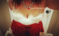 beyondmybedroomdoor:  Sexy Clause or Naught