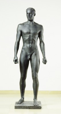 blastedheath:  Richard Scheibe (German, 1879-1964) Zehnkämpfer [Decathlete], 1936. Bronze (plaster, 1931). Städel Museum, Frankfurt am Main. 