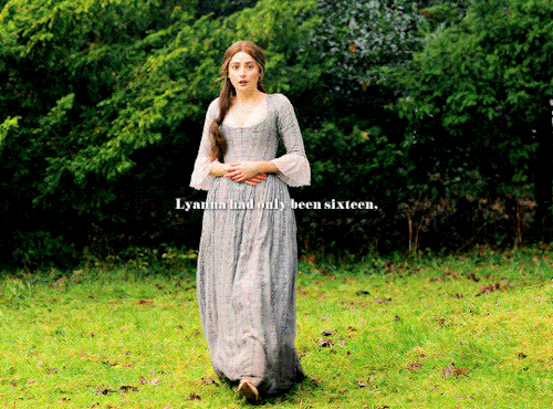 ravellasmallwood:Lyanna might have carried a sword, if my lord father had allowed it.