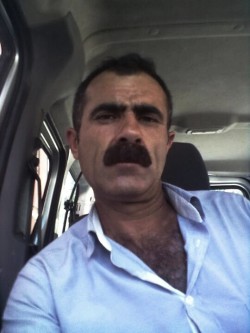 Hairy older arab daddy