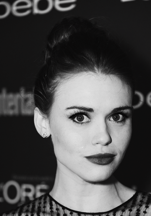 hollandrodensource:Holland Roden, Entertainment Weekly’s Pre-Emmy Party