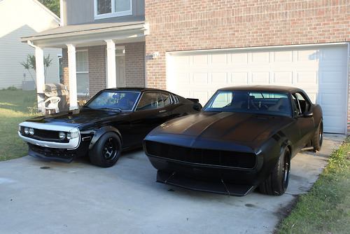 oldschoolgarage:  Murdered out Camaro