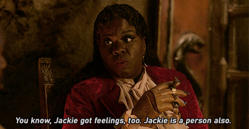 his-name-is-ed:Leslie Jones as Spanish Jackie in Our Flag Means Death (2022-)