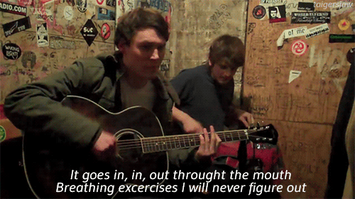 taigersjaw:flashlight // the front bottoms