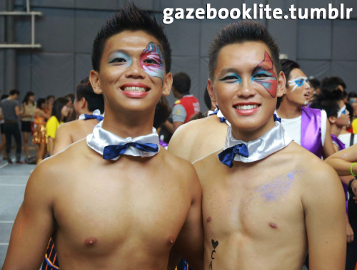 gazebooklite:  If only Ying Kiat’s canoeing teammates knew he liked men.