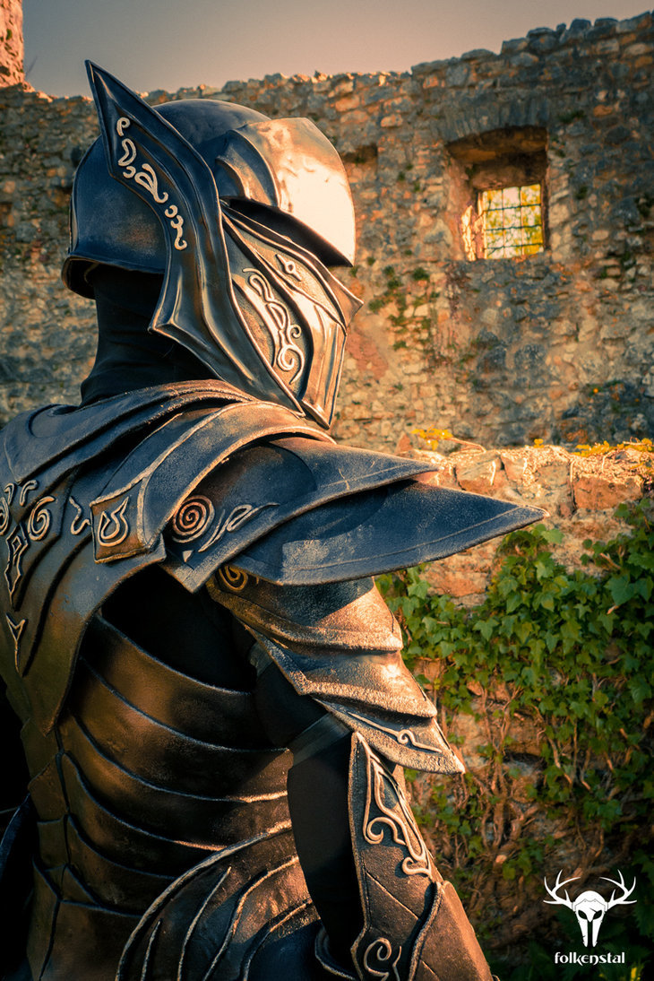 ladysithis:  mjolnerding:  closequarterscosplay:  cosplay-gamers:  The Elder Scrolls: