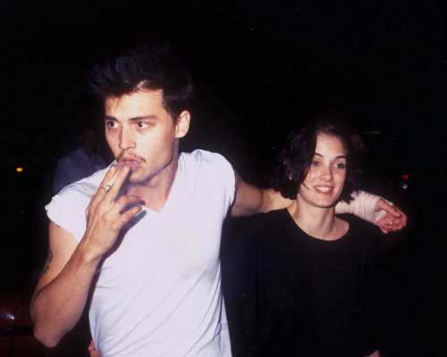 feelingthe90s:Johnny Depp and Winona Ryder.