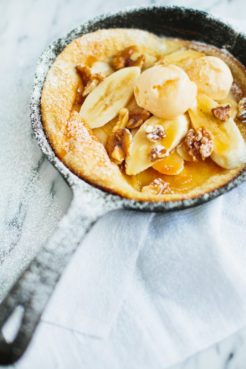 foodiebliss:Caramel Pecan Banana Puffed PancakeSource: Say YesFood Contributor: Brittany