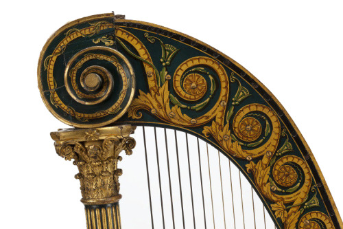 John Egan, Harp, 1820. Dublin. Japanned wood with painted gold decoration. V&amp;A 2 | François Jose