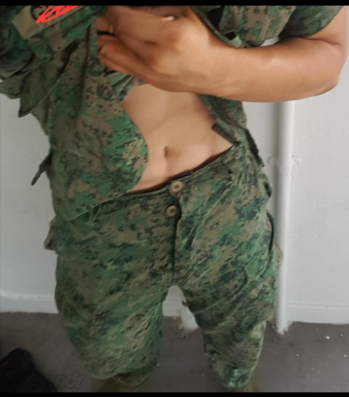 imfromsg96: fysgboy: sgcollectionsz: [Submission] NSF Officer at SAFTI. LTA Gordon. Has quite a nu