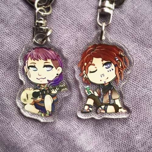 Store Update!New 1.5″ Life Is Strange 2 charms added!☆ Finn &amp; Cassidy☆ 1.5&a