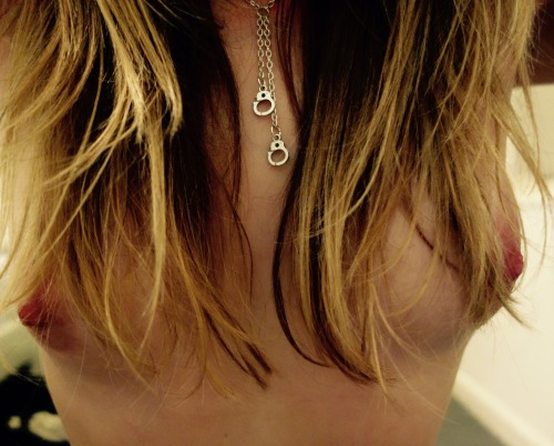 Undress me, vulgarize me a bit.