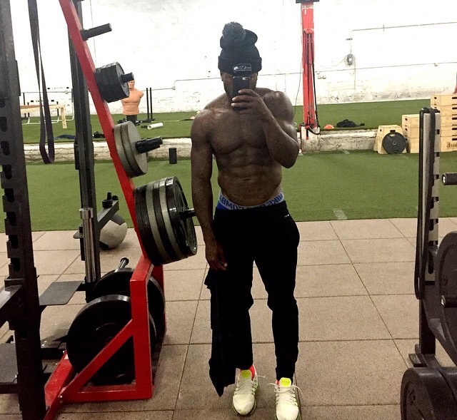 supremebait:  Nate Robinson Appreciation Day 🙌🏾.  Yes fine as