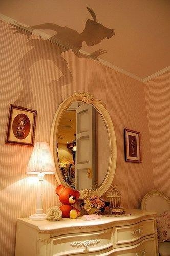 iiammrreckless:  journeyofalesbian:  heygofollowmynewblog-deactivate: Peter Pan outline, cut out and put on top of lamp shade   I NEED THIS.  I’m male, but i would love this so much in my room. 