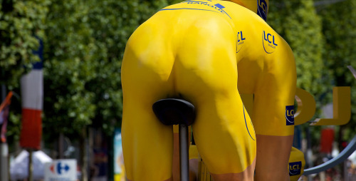 Porn Lycra? photos