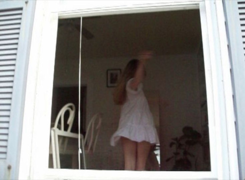 That Girl Didnt Wanna Die, She Just Wanted Out Of That House