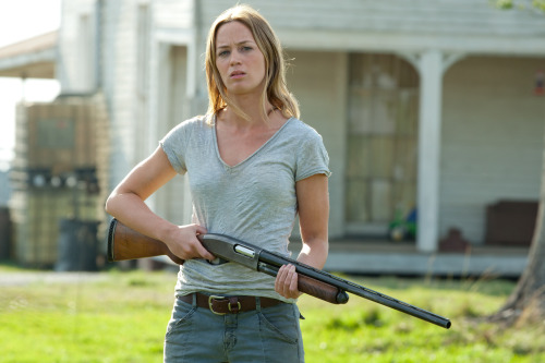 bringonthewander:Neverending list of favourite charactersSara Rollins (Emily Blunt), LooperMarry me.