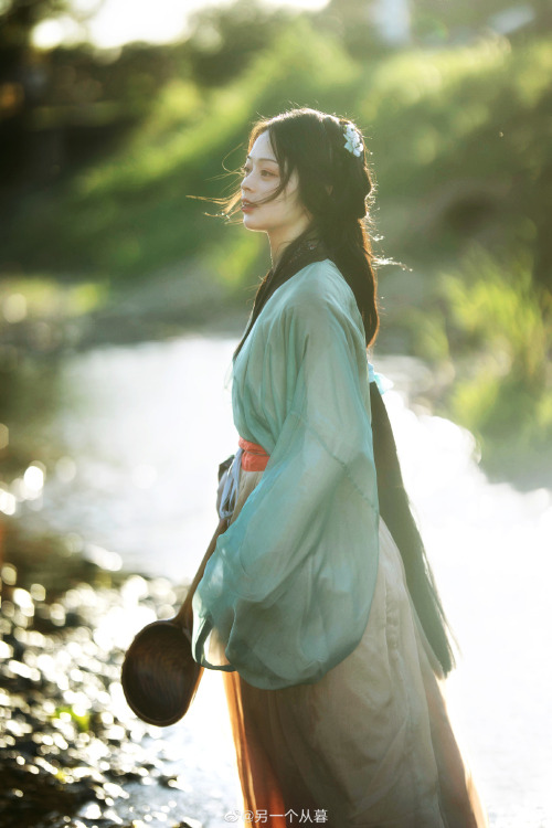 hanfugallery: chinese hanfu by 上遥居