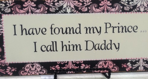 chokekitten:  I thought this was adorable.