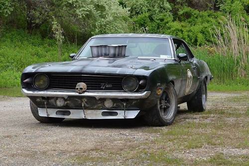 rhubarbes: Z/28 via Legendary Muscle Cars More cars here.
