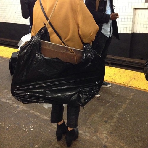 The Way We Carry — Trash bag sling #thewaywecarry