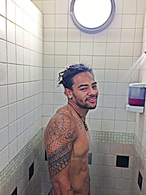 niggacrusheveryday:  http://niggacrusheveryday.tumblr.com 