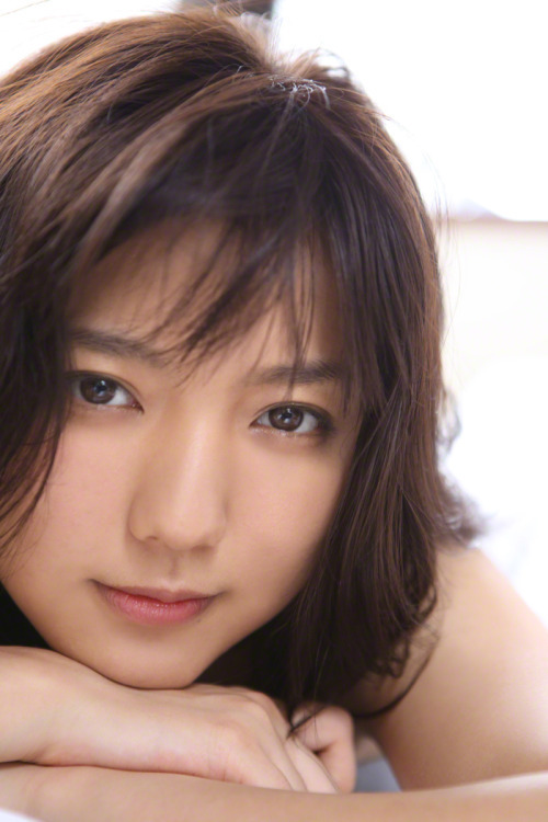 genjoshi:  passion-nippones:  Erina Mano… http://ift.tt/1BkdU0h