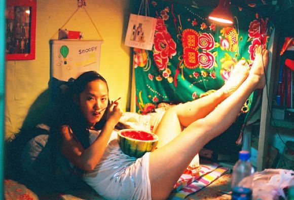 canadianbeerandpostmodernism:  More from Luo Yang, chronicler of modern Chinese youth,