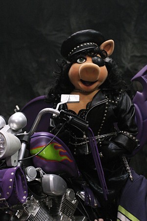themuppetmasterencyclopedia: Miss Piggy on a Motorcycle.