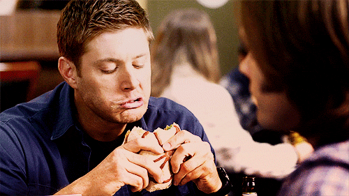 elliejellyfishgrace:  HE’S SO CUTE FUCK
