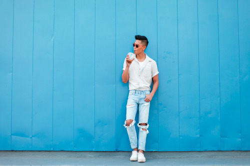 closetfreaksblog:  Candy Crave If You Can’t Eat It, Wear It?  Aside from the beach and the pool, there’s few things that remind me more of summer than cotton candy. Growing up, the first sign of summer was the end-of-the-year carnival, when my elementary