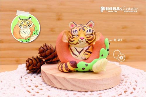 Tiger Donuts Gacha Series