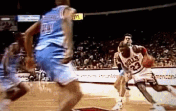  Michael Jordan&rsquo;s aerial acrobatics 