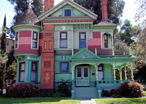 babycuts: thattallsummonerguy: acid candy pop victorian We have tons of these kinda houses in my tow