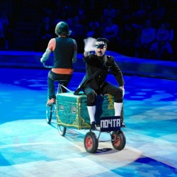 #Clown (like a #Hitler?) #Post #RussianPost #Почта #ПочтаРоссии . #Izhevsk #Circus #Christmas #Show #Russia #RussianCircus  January 7, 2014  #ИжевскийЦирк #Ижевск #Цирк #УдмуртскийЦирк #Удмуртия