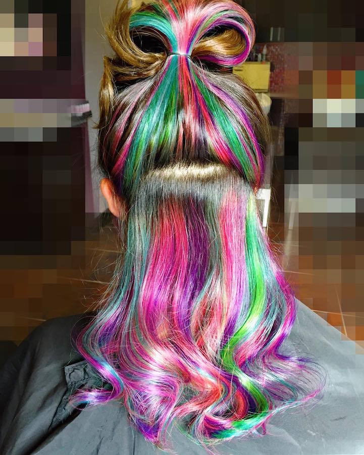 stuffgurlswant:  Rainbow Hair That Magically Hides Under Natural Hair Becomes The