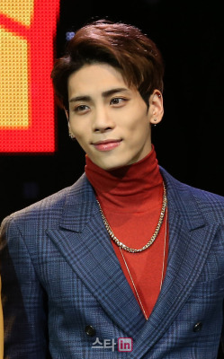 fyjjong:   1of1 press conference ♡ 161004