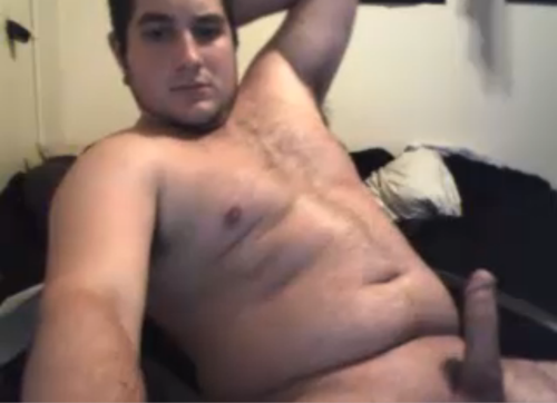 cubbyoncam:  Watch Cubby Guys jerking off on cam!  http://cubbyoncam.tumblr.com/
