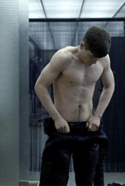 manculture:  Iwan Rheon