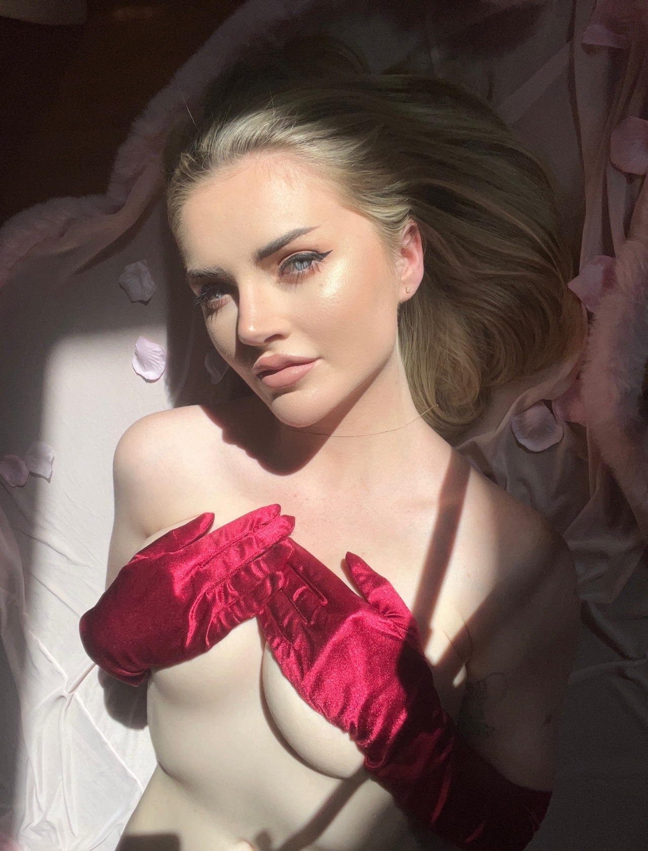 fiatpencey:happy v day ⋆˙⟡♡