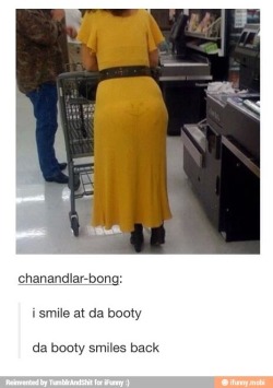 Smiling booty! ~Follow Selena Kitt on Tumblr~